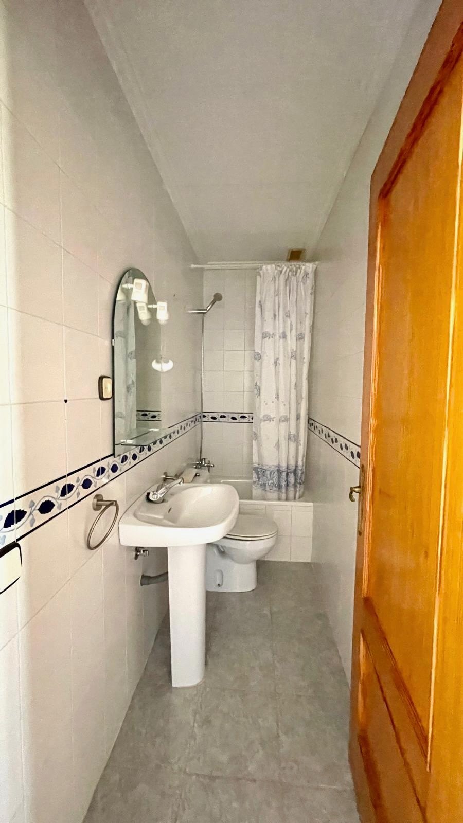 Property 2469 - Image 44